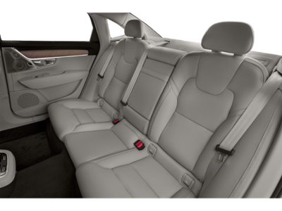 2018 Volvo S90 Momentum