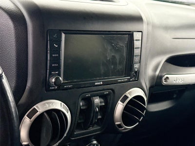 2012 Jeep Wrangler Unlimited Sahara