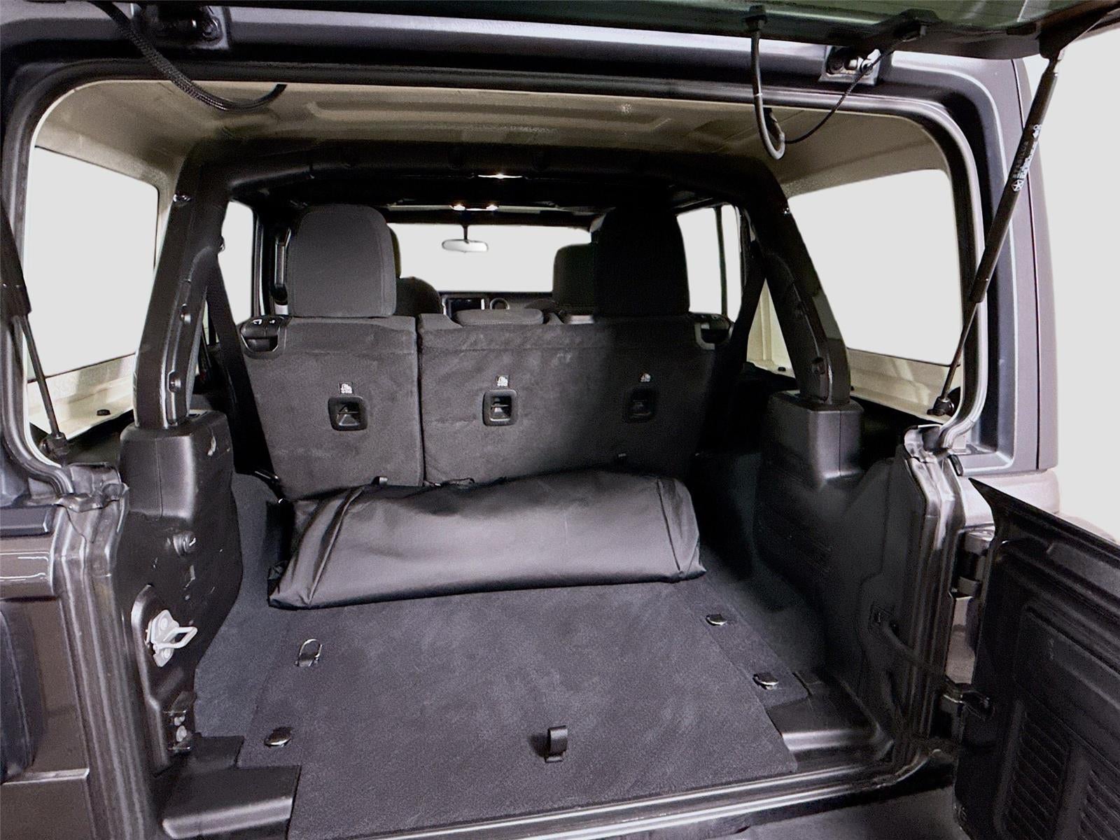 2022 Jeep Wrangler Unlimited Unlimited Willys