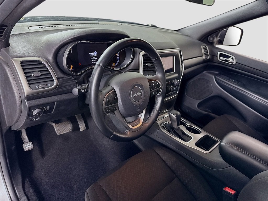 2019 Jeep Grand Cherokee Laredo E