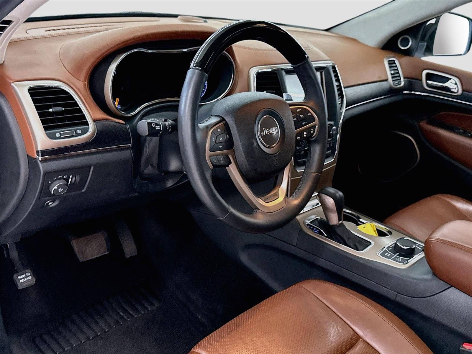 2016 Jeep Grand Cherokee Summit