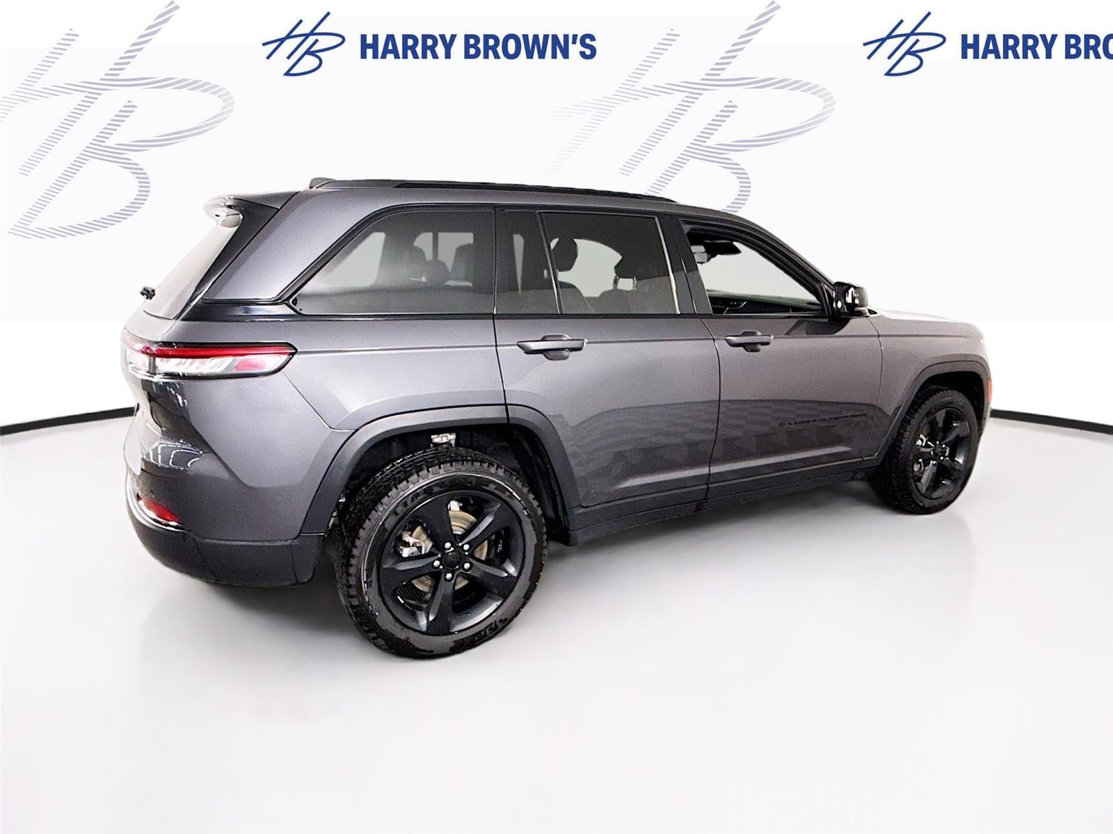 2022 Jeep Grand Cherokee Altitude