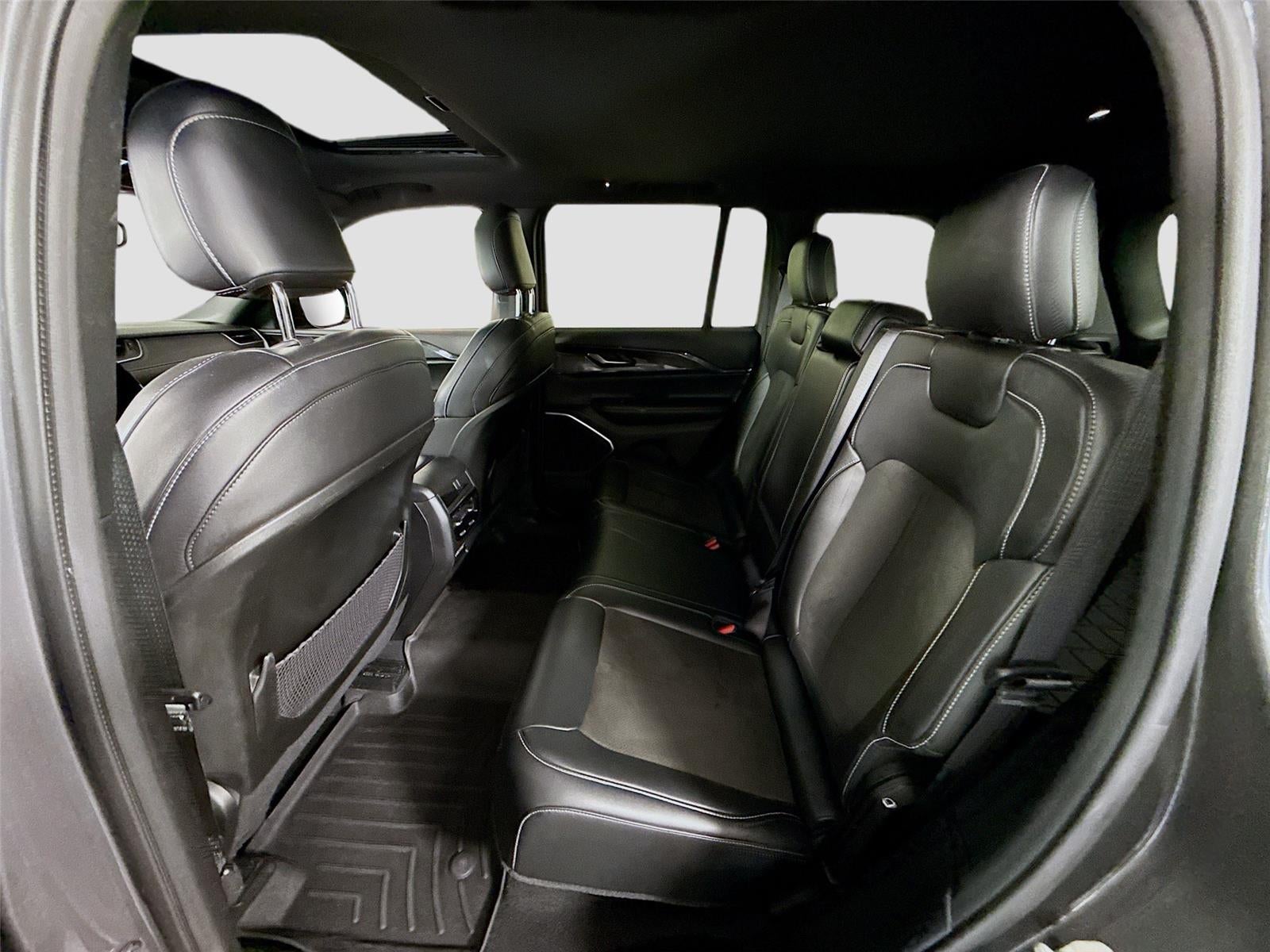 2022 Jeep Grand Cherokee Altitude