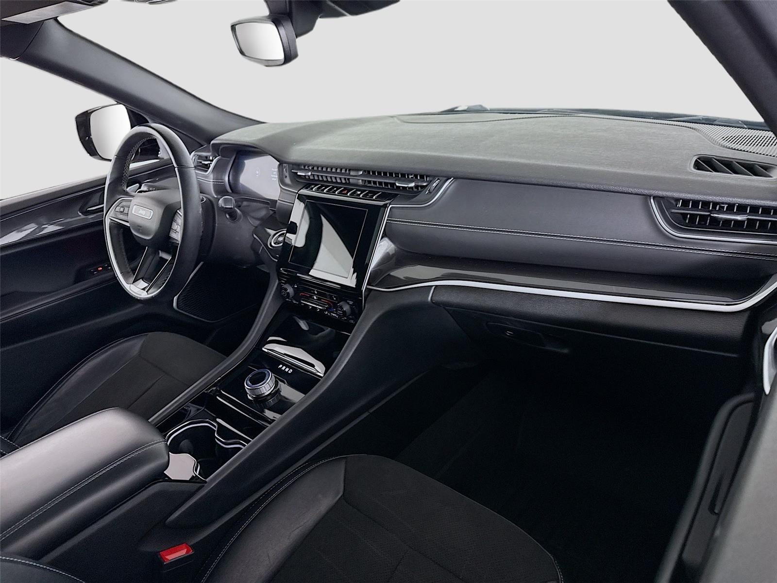2022 Jeep Grand Cherokee Altitude