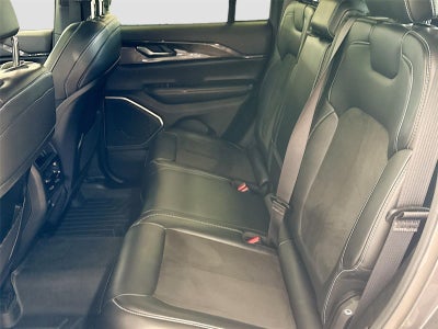 2022 Jeep Grand Cherokee Altitude