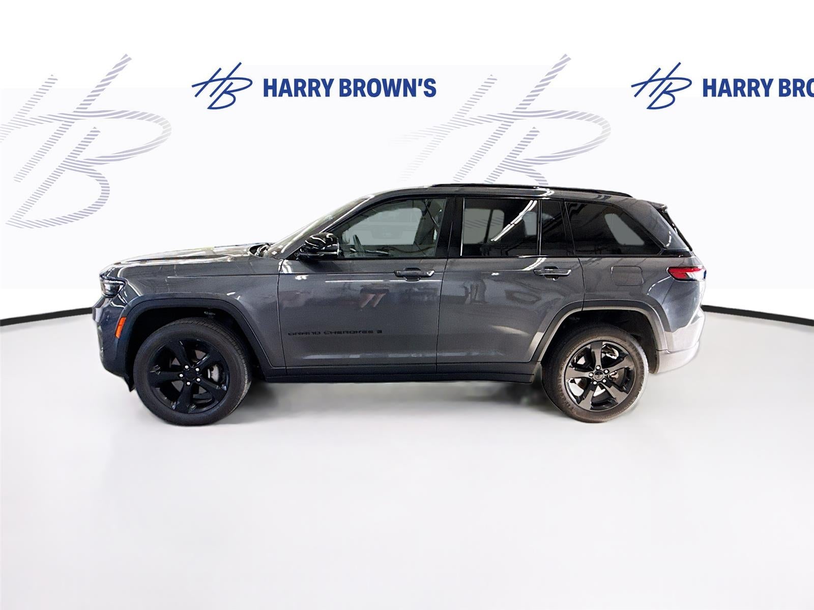 2022 Jeep Grand Cherokee Altitude