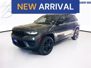 2022 Jeep Grand Cherokee Altitude