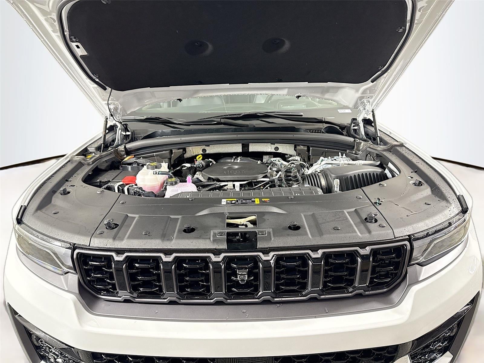 2026 Jeep Grand Cherokee Limited Reserve