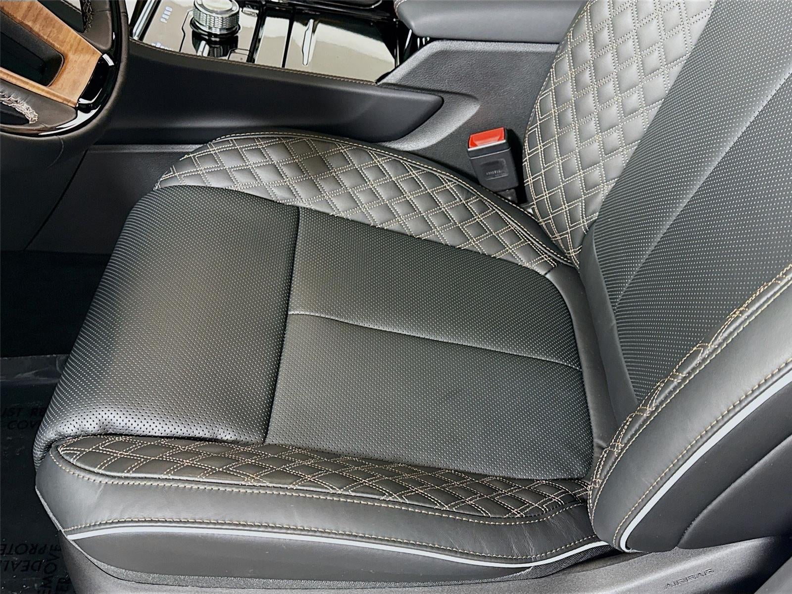 2025 Jeep Grand Cherokee Summit Reserve