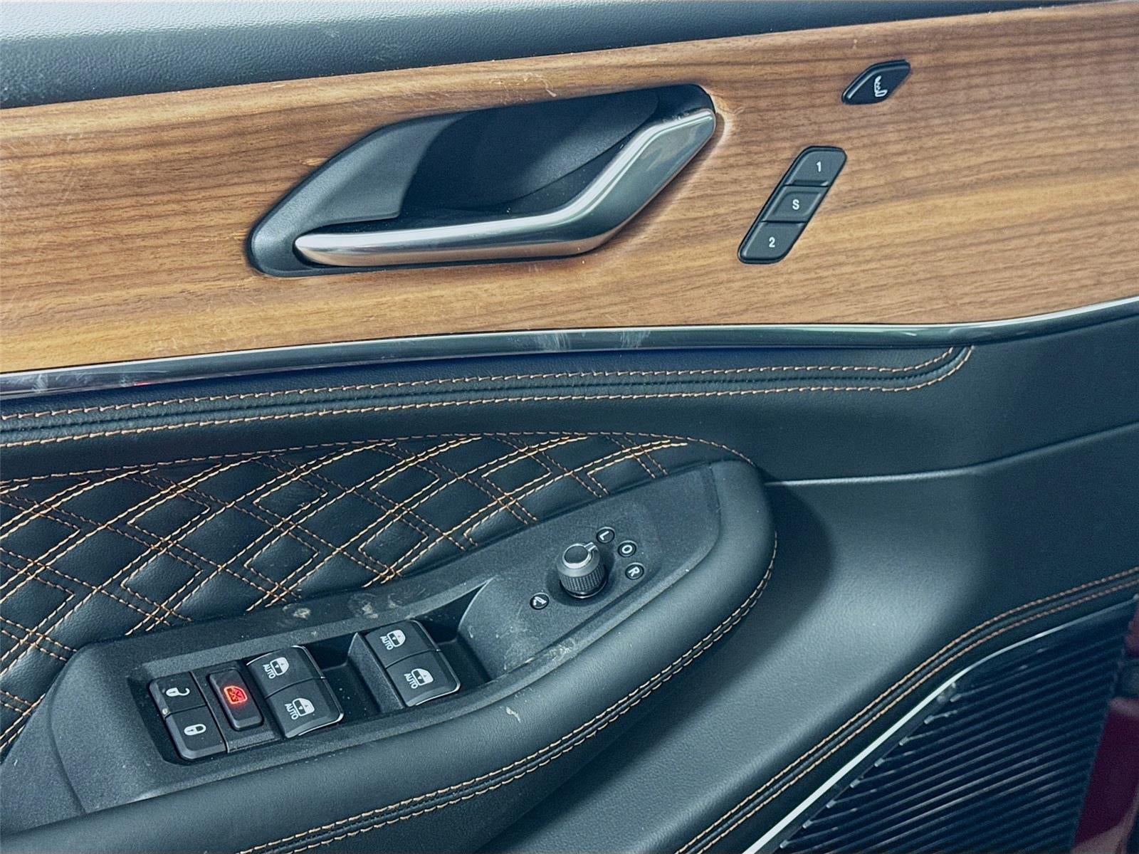 2025 Jeep Grand Cherokee Summit Reserve