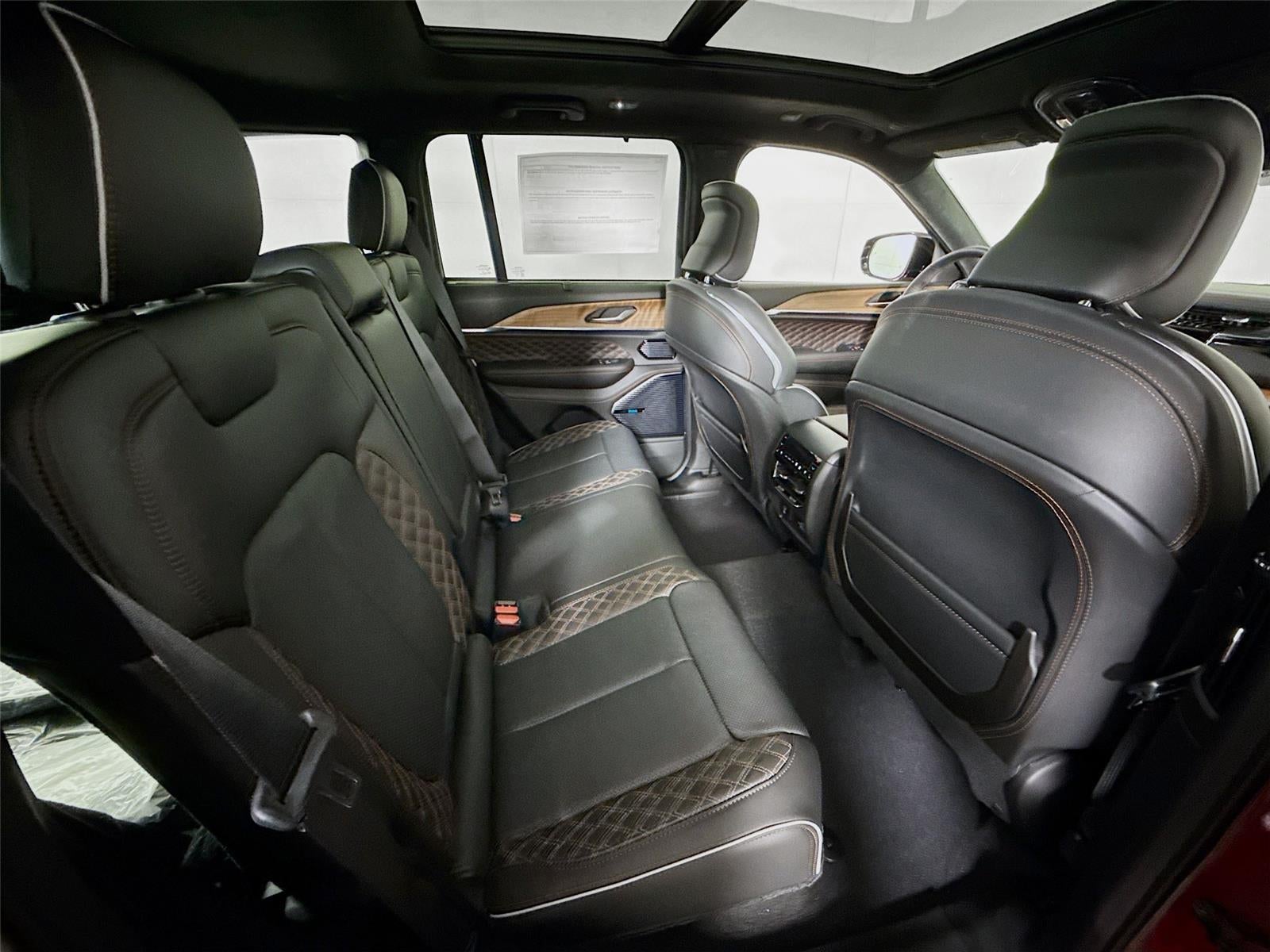 2025 Jeep Grand Cherokee Summit Reserve