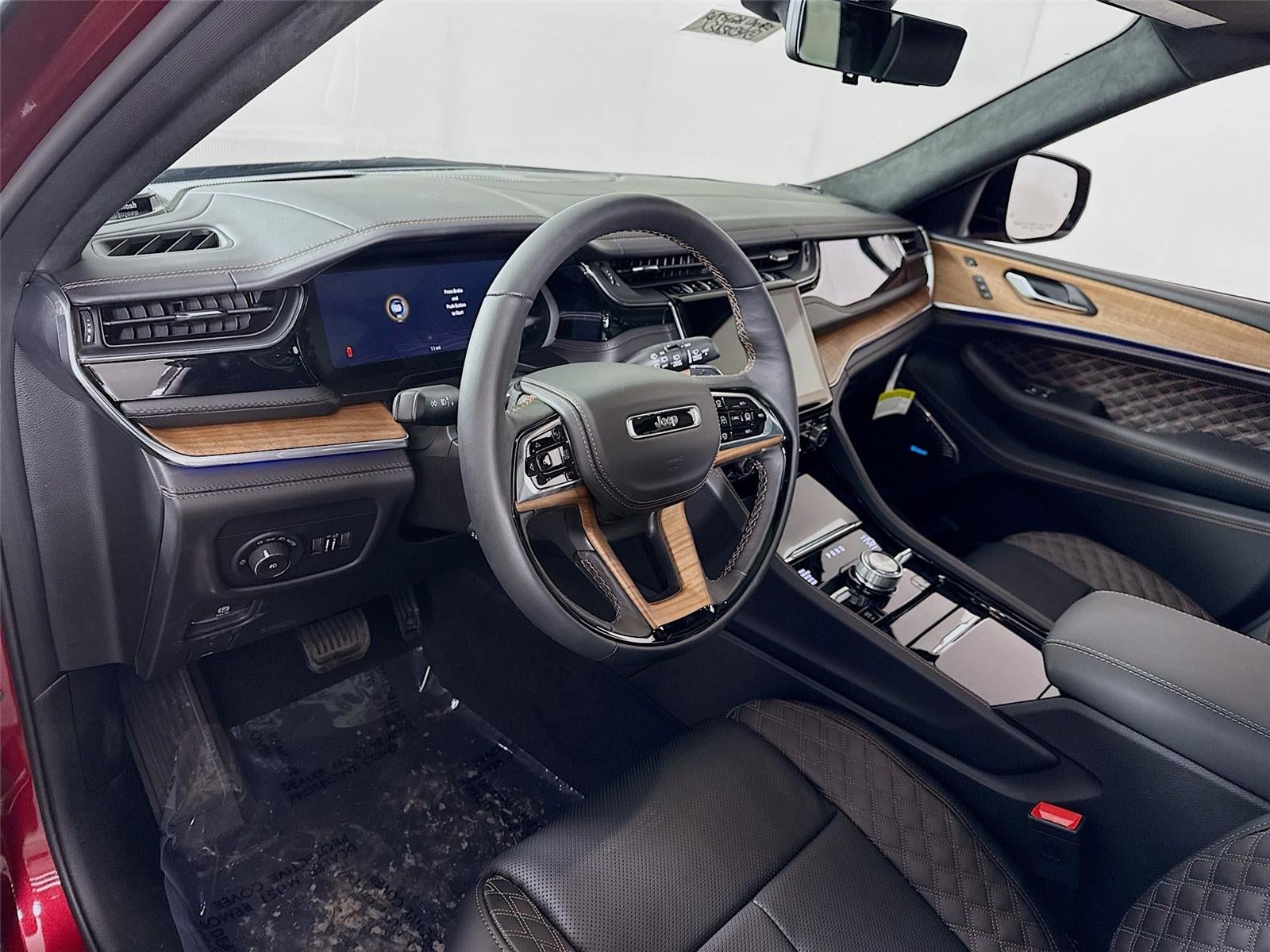 2025 Jeep Grand Cherokee Summit Reserve