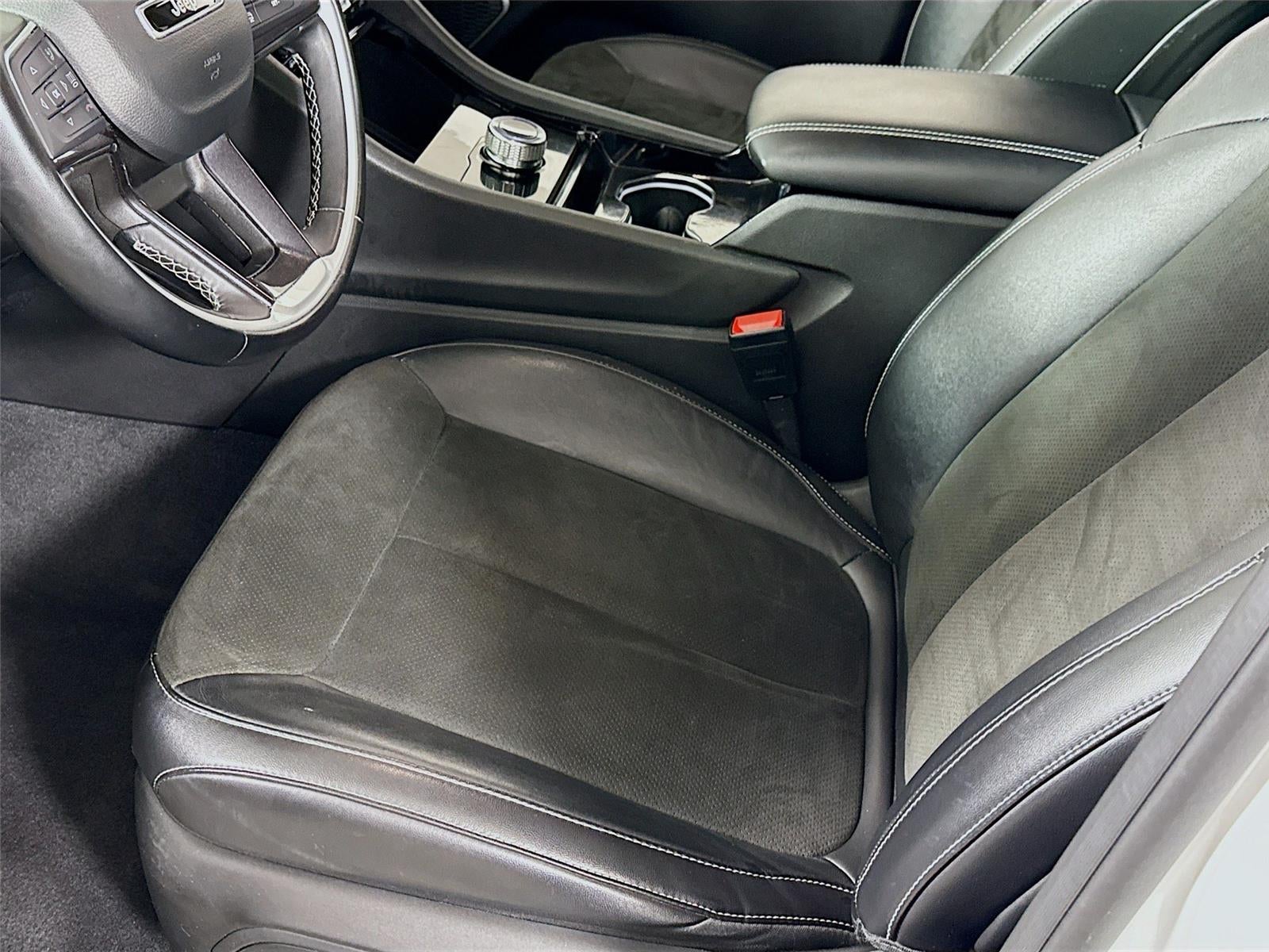 2022 Jeep Grand Cherokee L Altitude