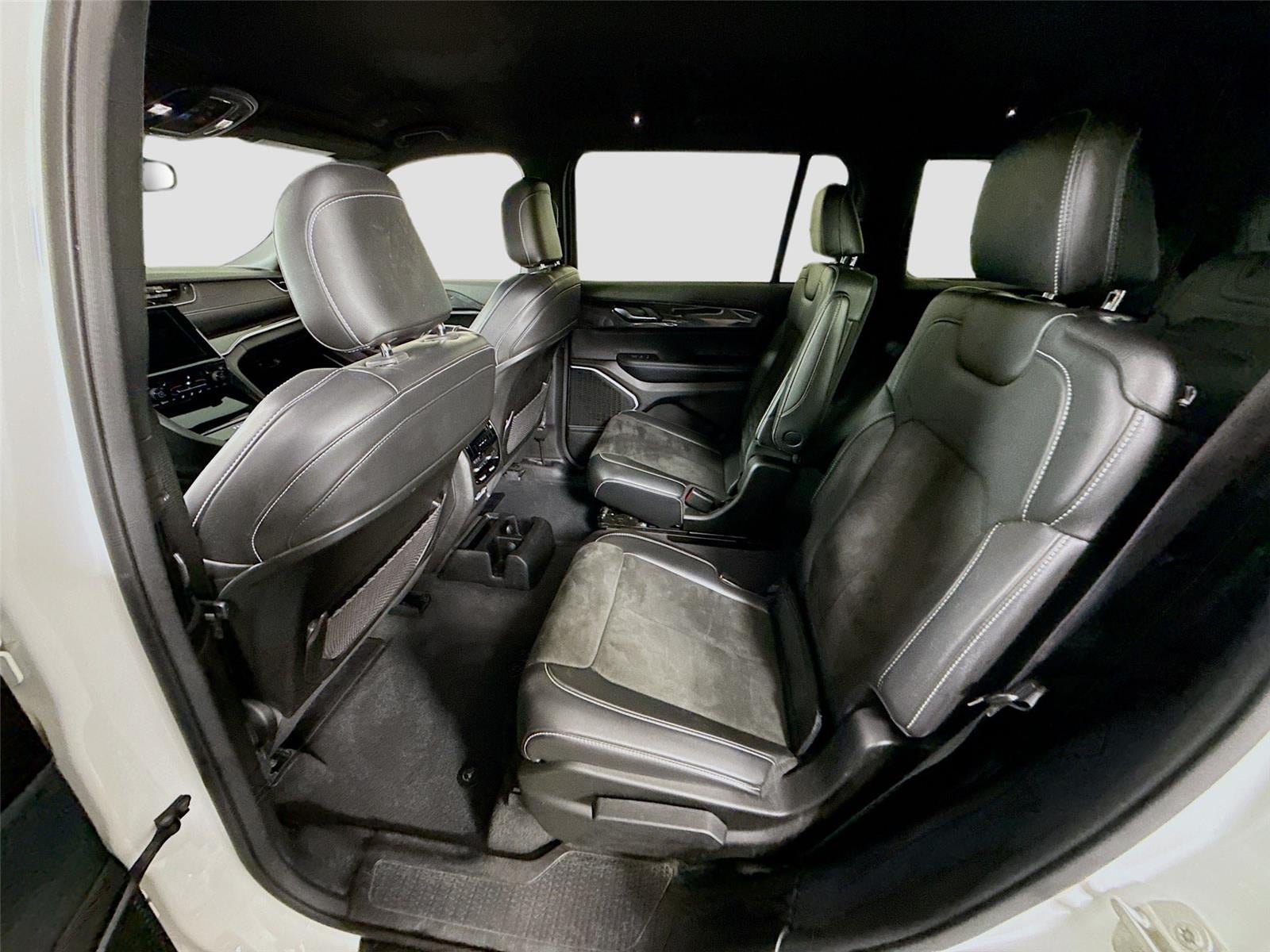 2022 Jeep Grand Cherokee L Altitude