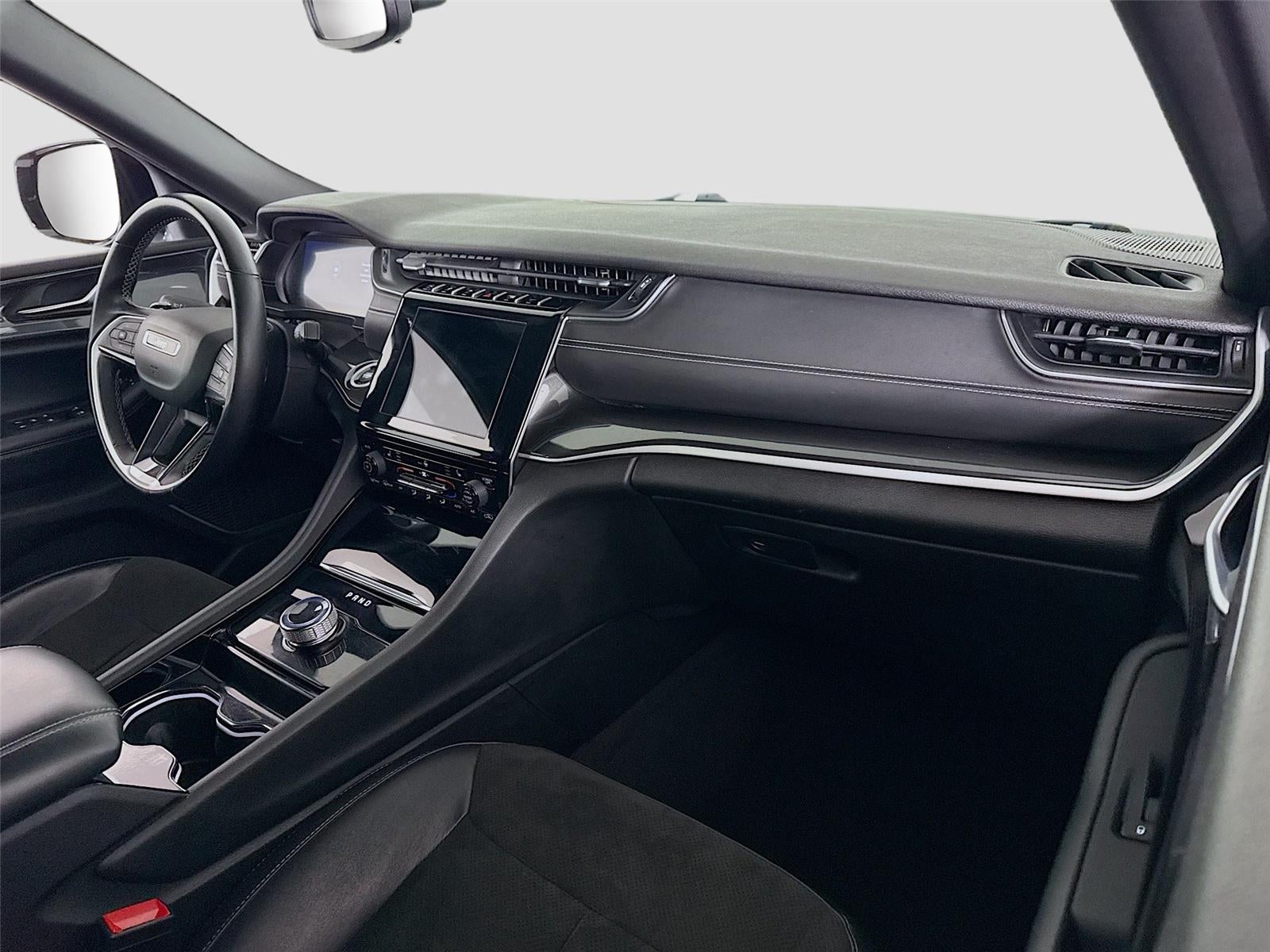 2022 Jeep Grand Cherokee L Altitude