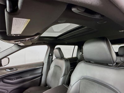 2026 Jeep Grand Cherokee L Laredo Altitude