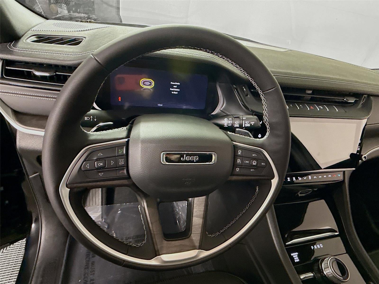 2026 Jeep Grand Cherokee L Laredo Altitude