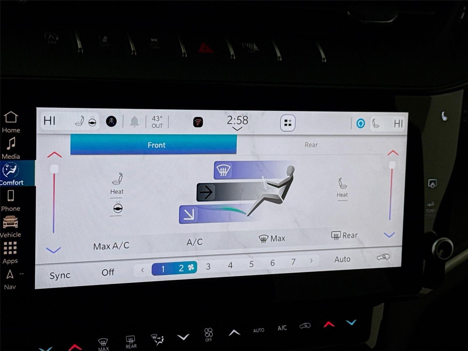 2026 Jeep Grand Cherokee L Laredo Altitude