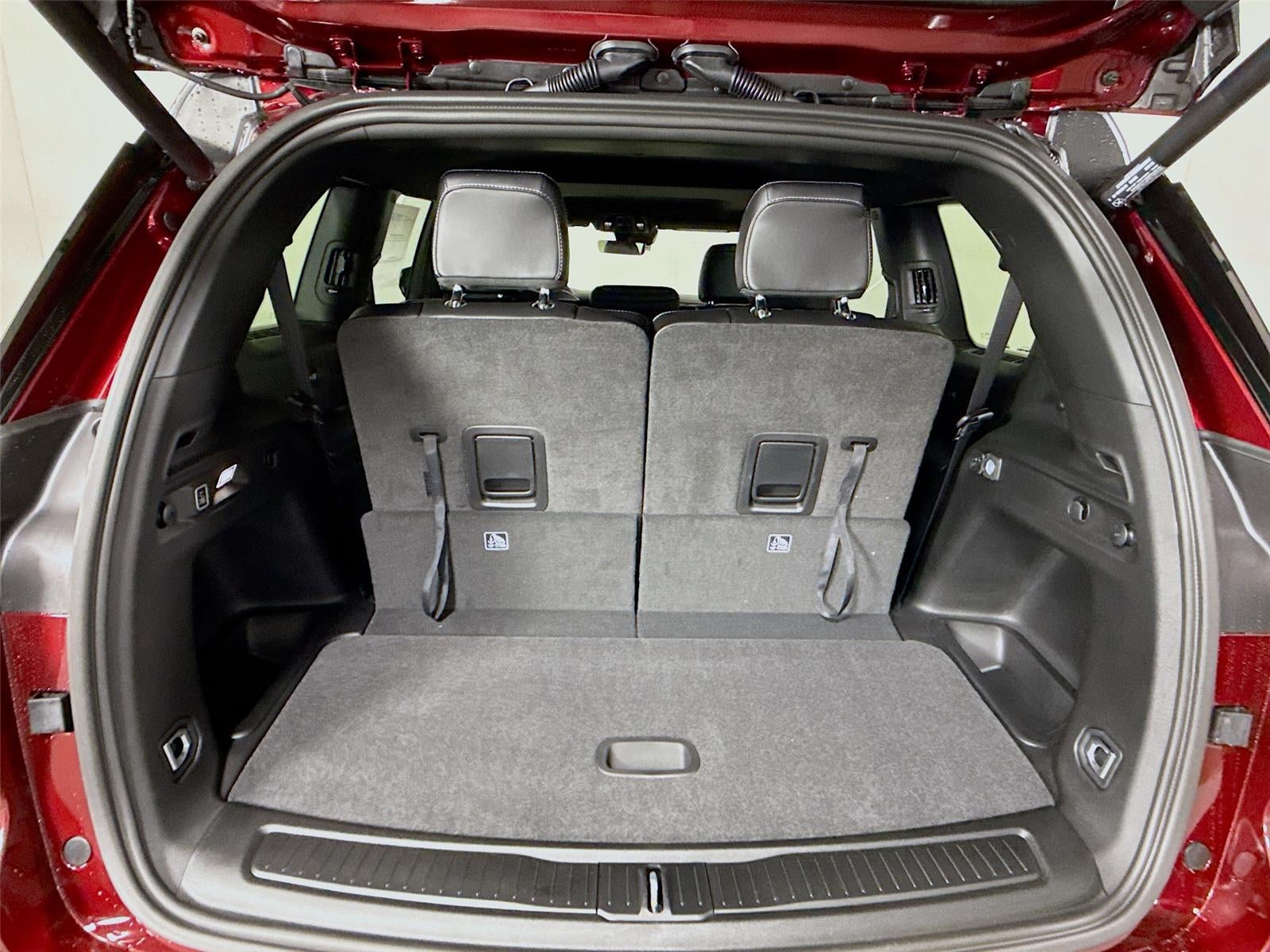 2026 Jeep Grand Cherokee L Laredo Altitude