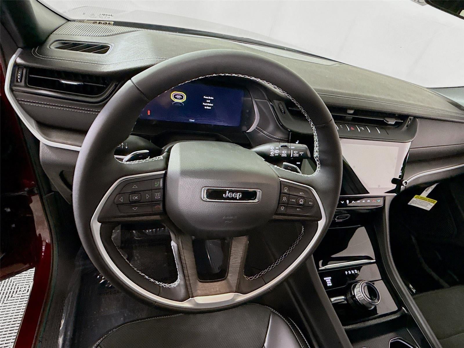 2026 Jeep Grand Cherokee L Laredo Altitude