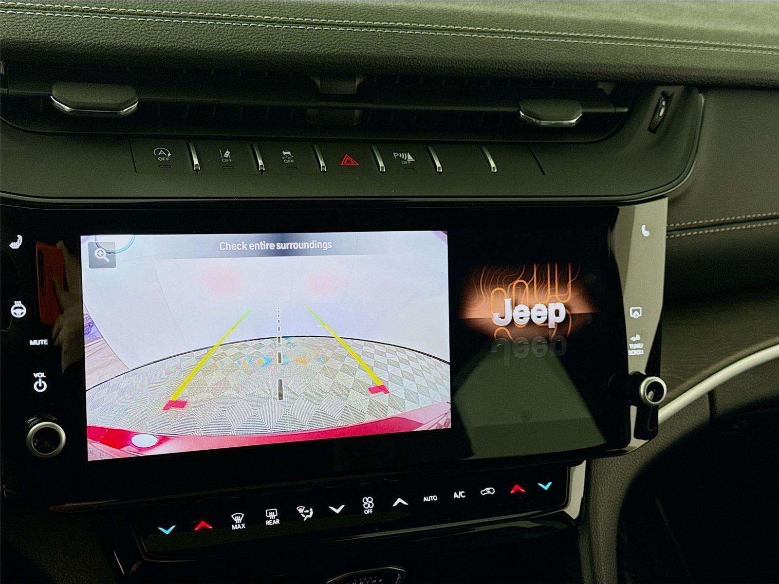 2026 Jeep Grand Cherokee L Laredo Altitude