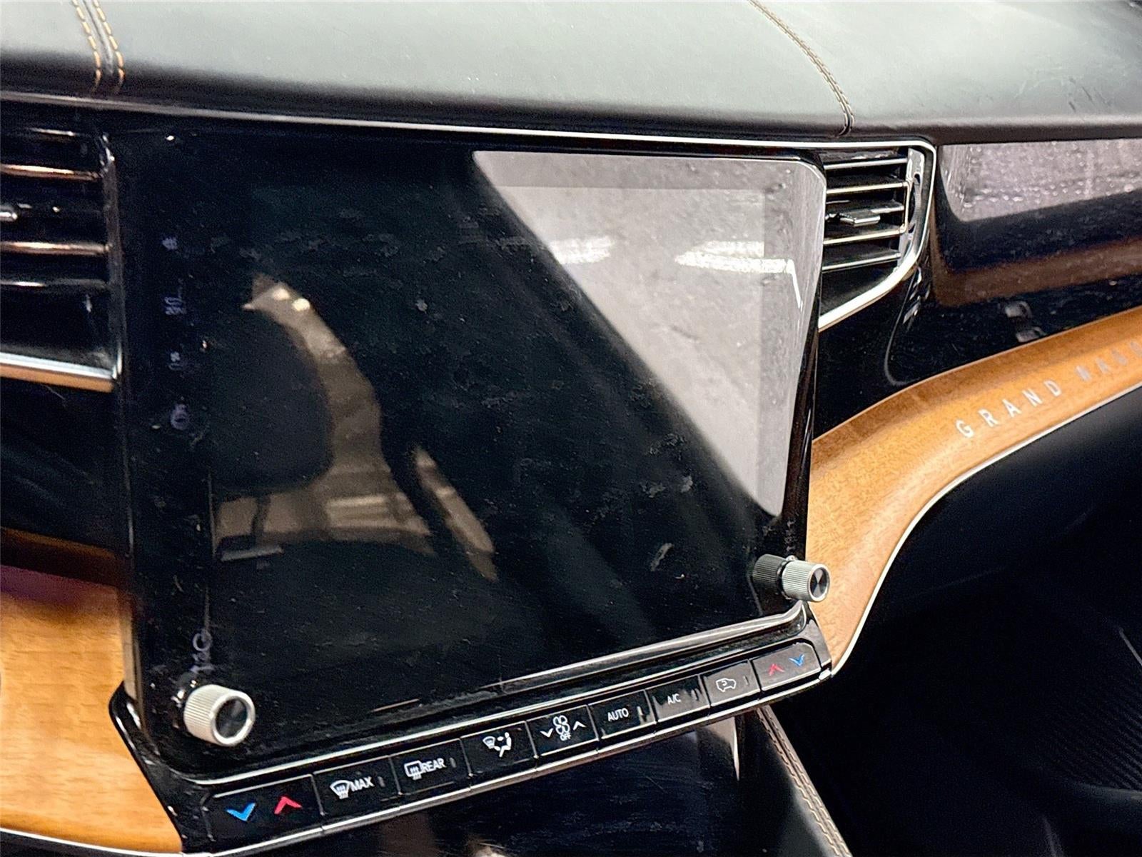 2022 Jeep Grand Wagoneer Series III