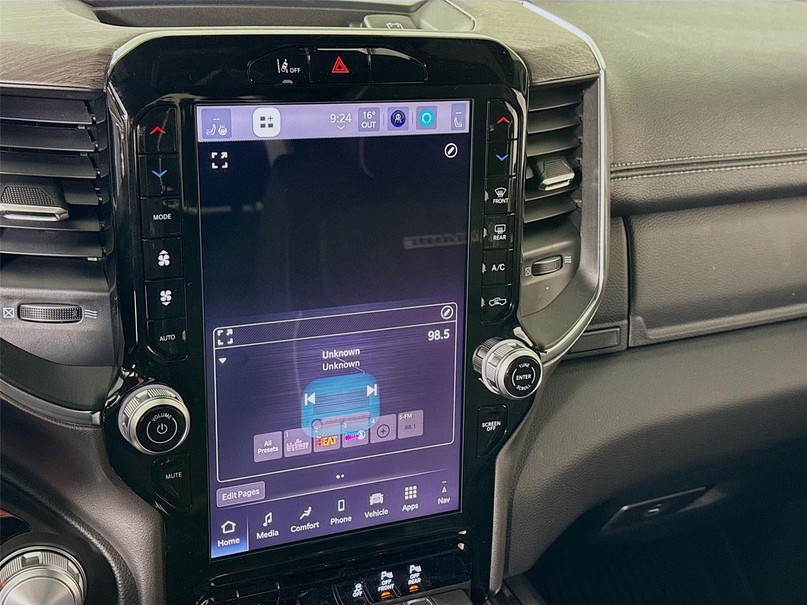 2026 RAM Ram 1500 Laramie