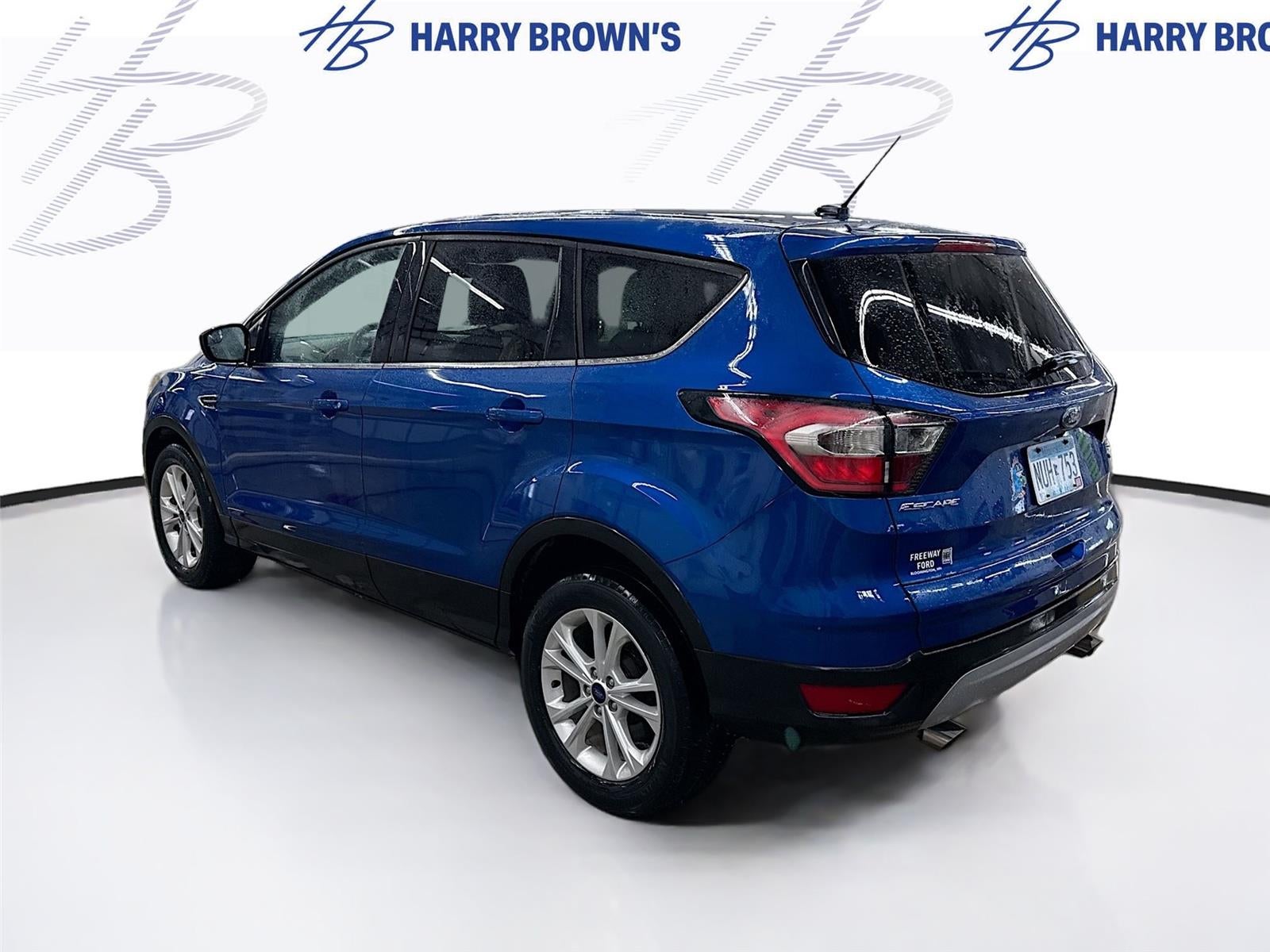 Used 2017 Ford Escape SE with VIN 1FMCU9GD5HUC26257 for sale in Faribault, Minnesota