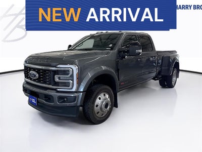 2025 Ford F-450 Platinum