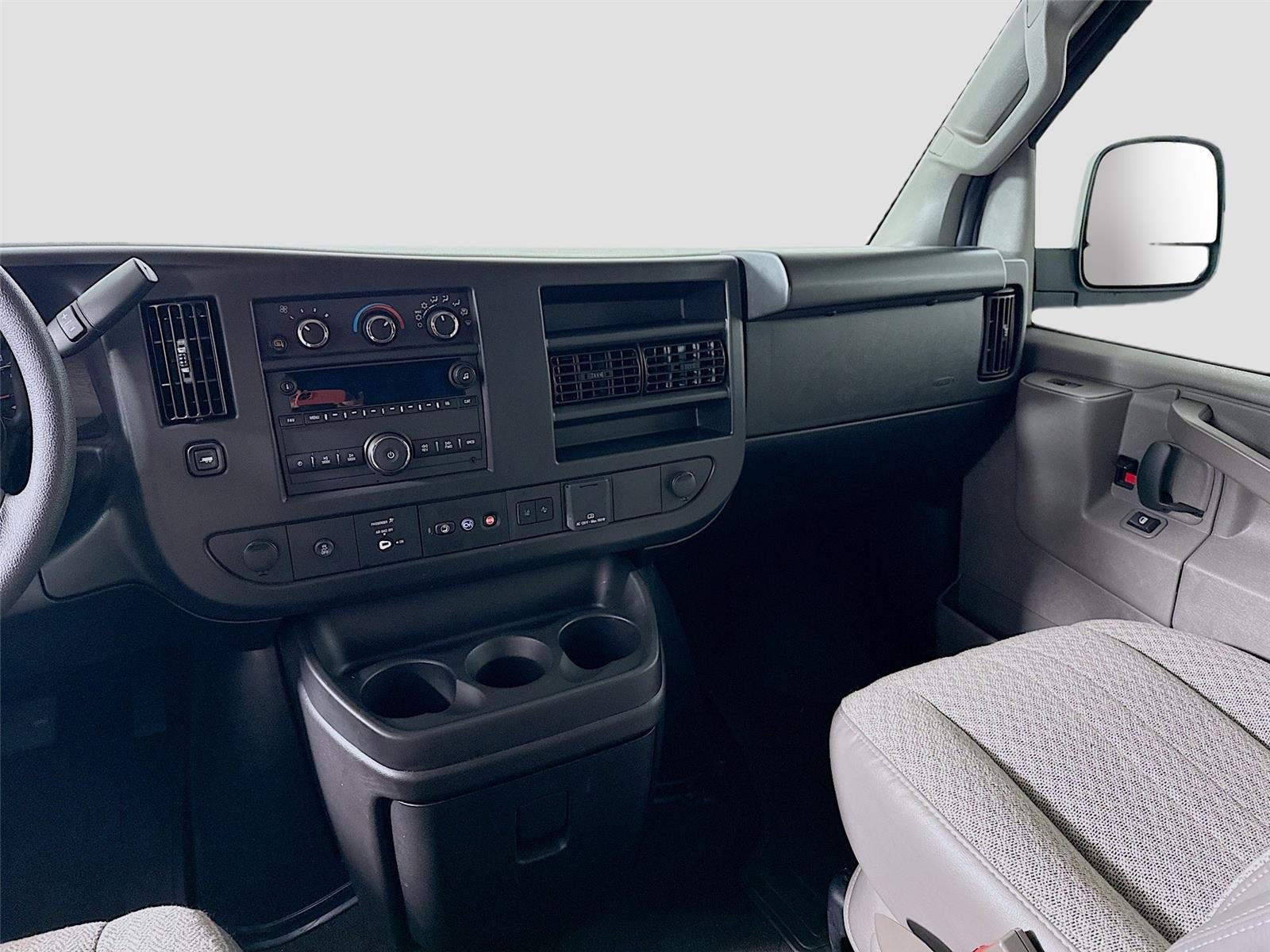 2025 Chevrolet Express Passenger LT