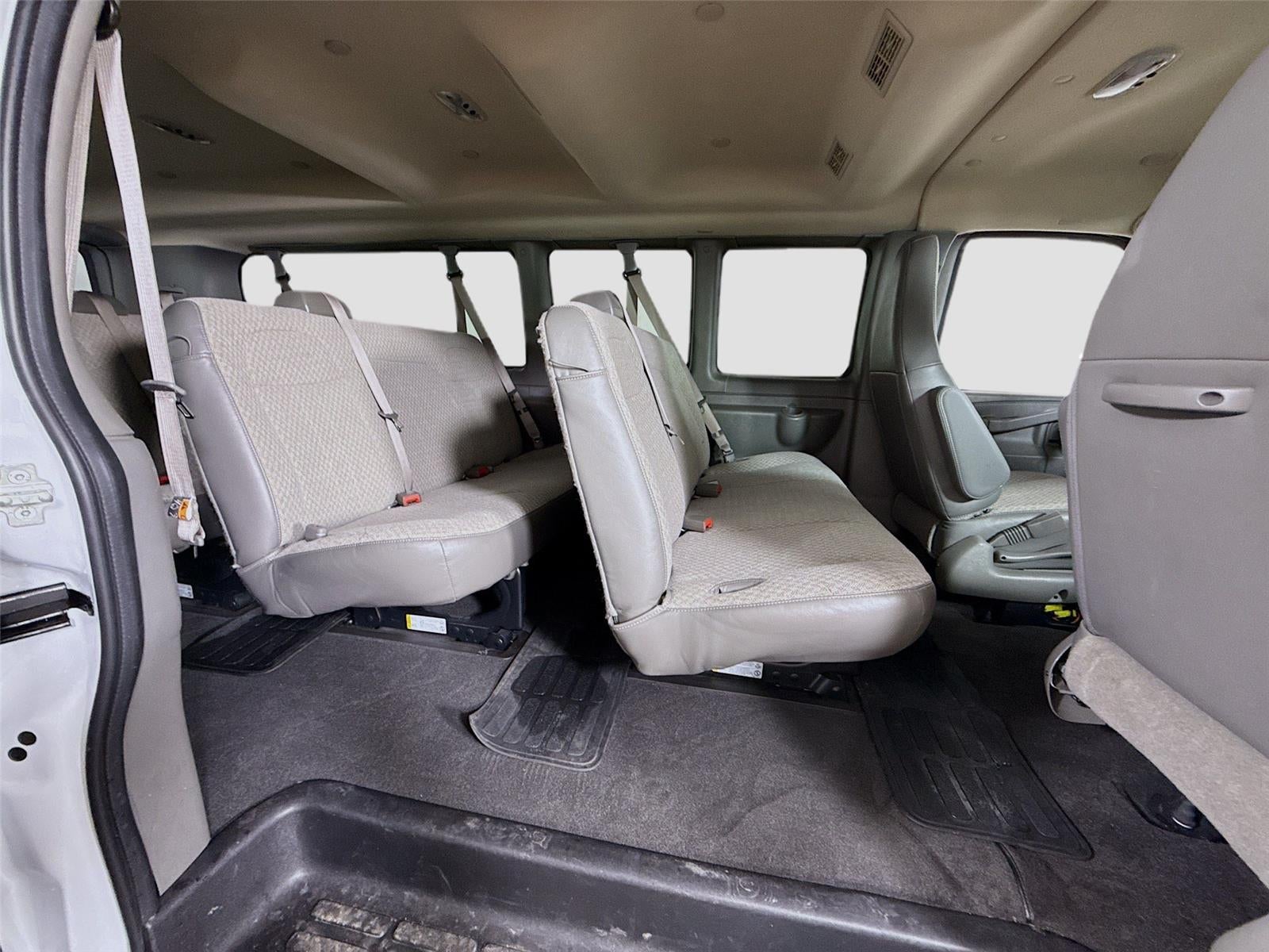 2025 Chevrolet Express Passenger LT