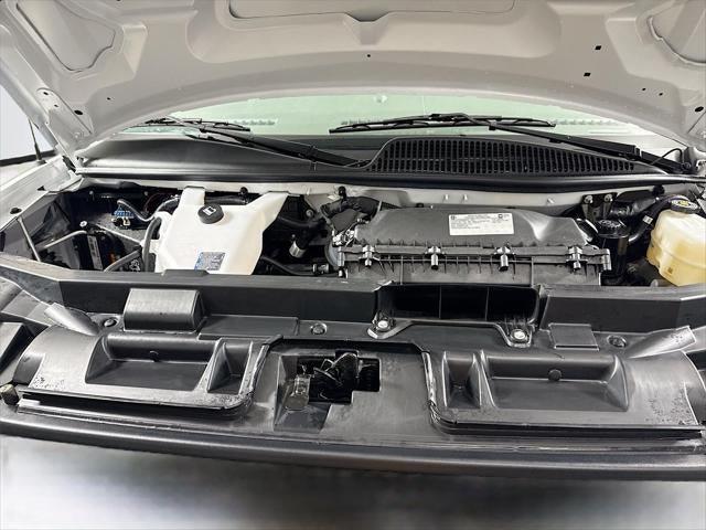 2025 Chevrolet Express Passenger LT