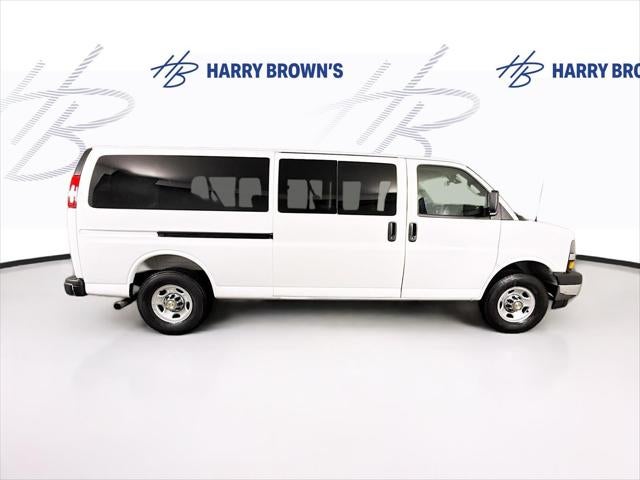 2025 Chevrolet Express Passenger LT