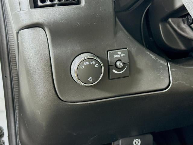 2025 Chevrolet Express Passenger LT