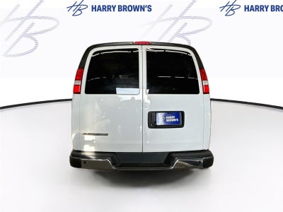 2025 Chevrolet Express Passenger LT