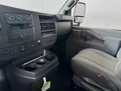 2025 Chevrolet Express 3500 Work Van Cutaway