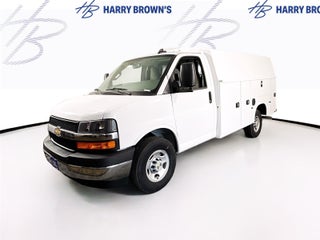 2025 Chevrolet Express 3500 Work Van Cutaway