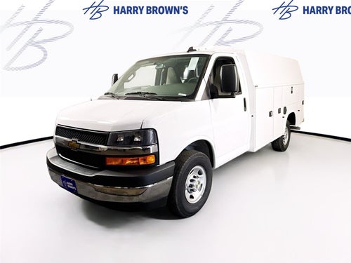 2025 Chevrolet Express 3500 Work Van Cutaway