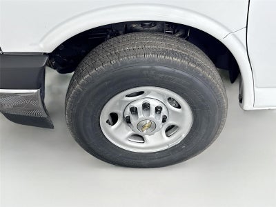 2025 Chevrolet Express 3500 Work Van Cutaway