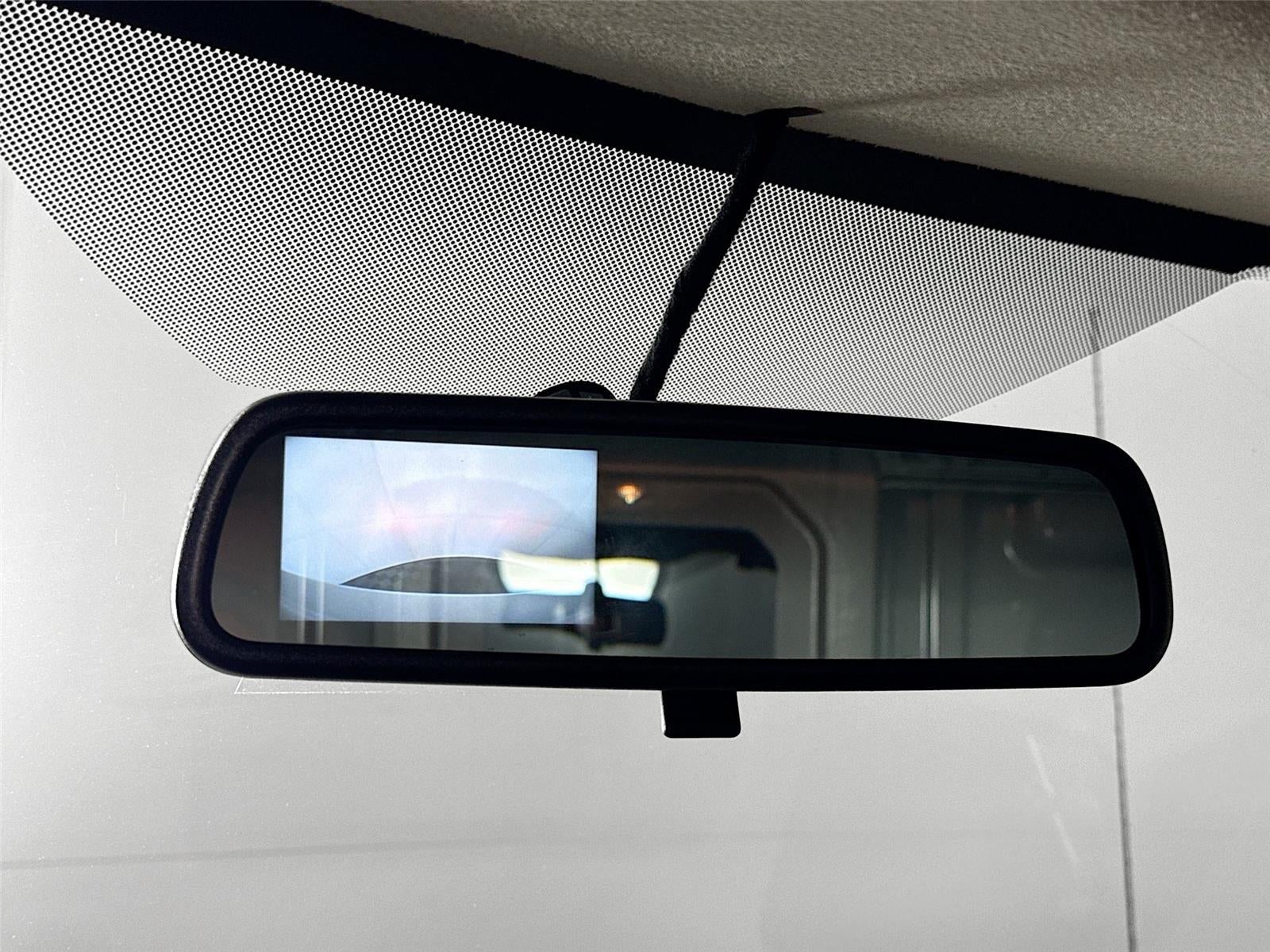 2025 Chevrolet Express 3500 Work Van Cutaway