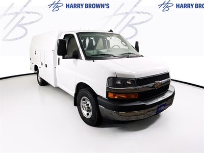 2025 Chevrolet Express 3500 Work Van Cutaway