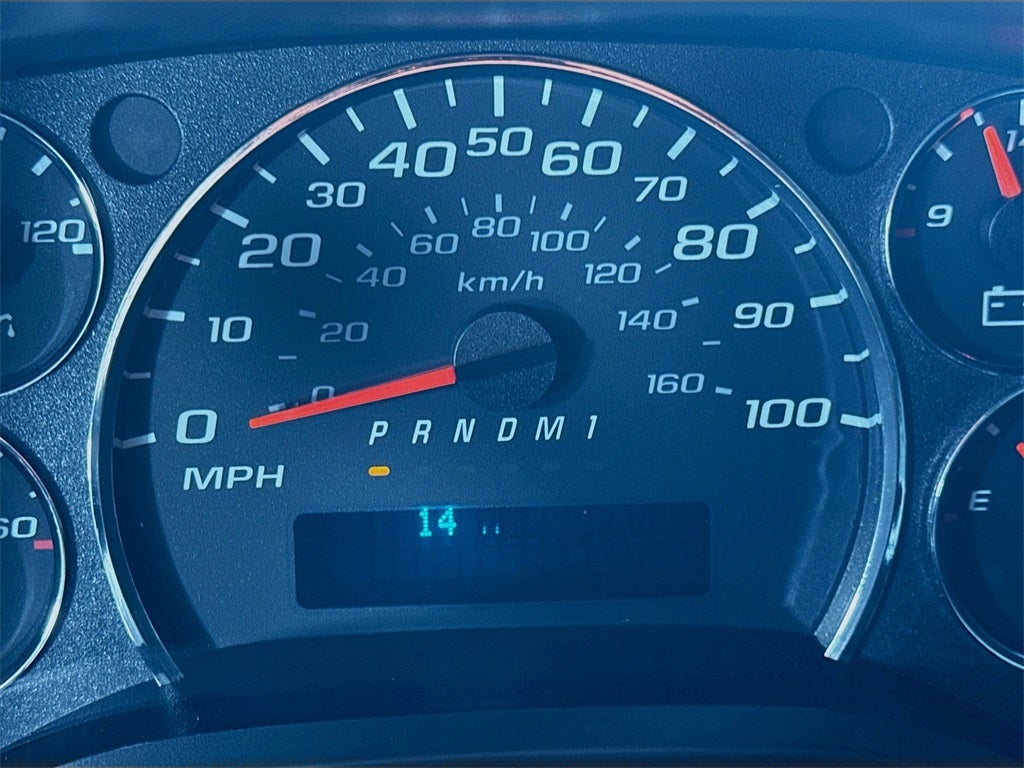 2025 Chevrolet Express 3500 Work Van Cutaway