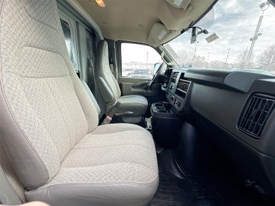 2025 Chevrolet Express Cutaway 3500 VAN 139