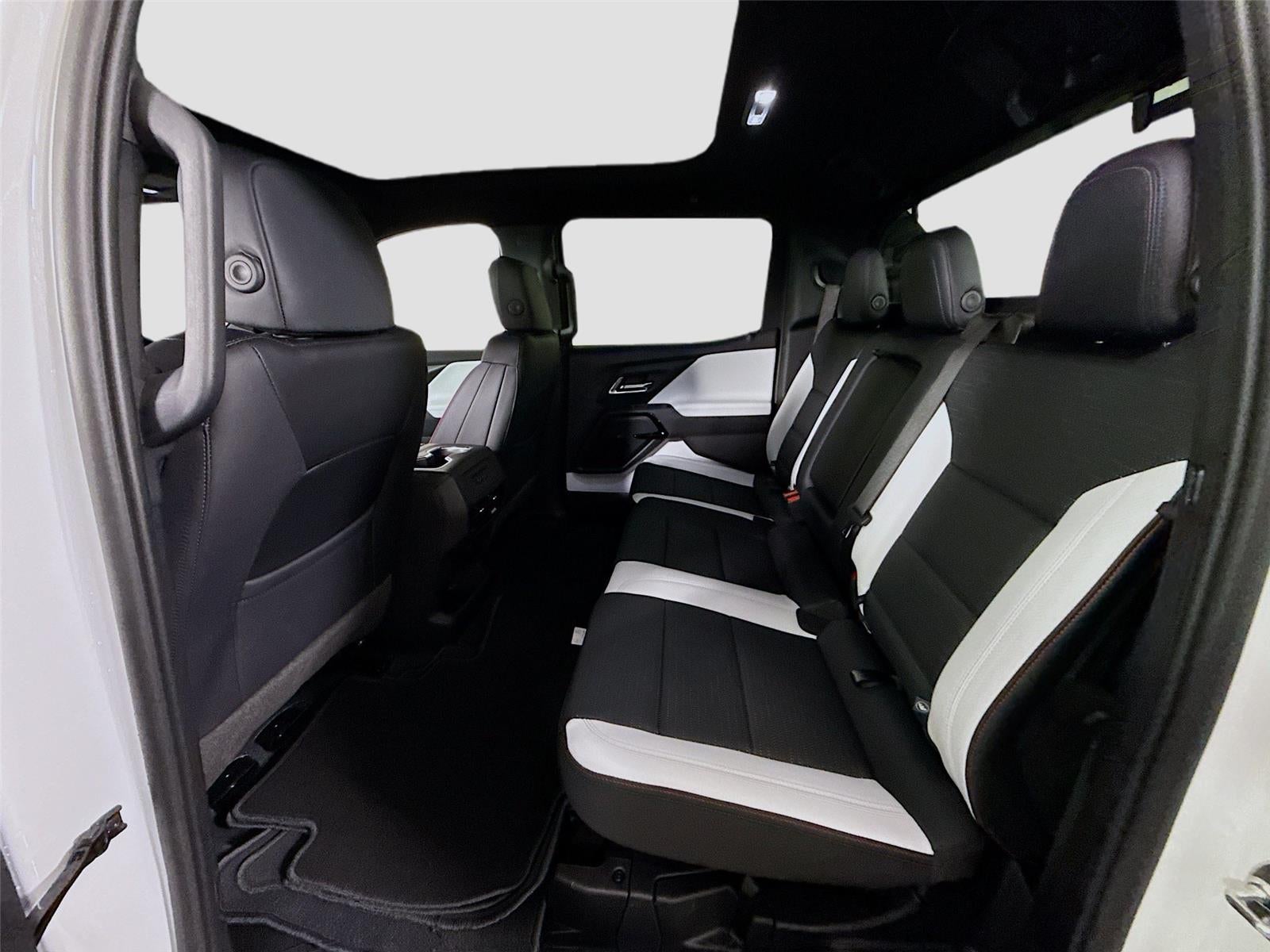 2025 Chevrolet Silverado EV Max Range RST