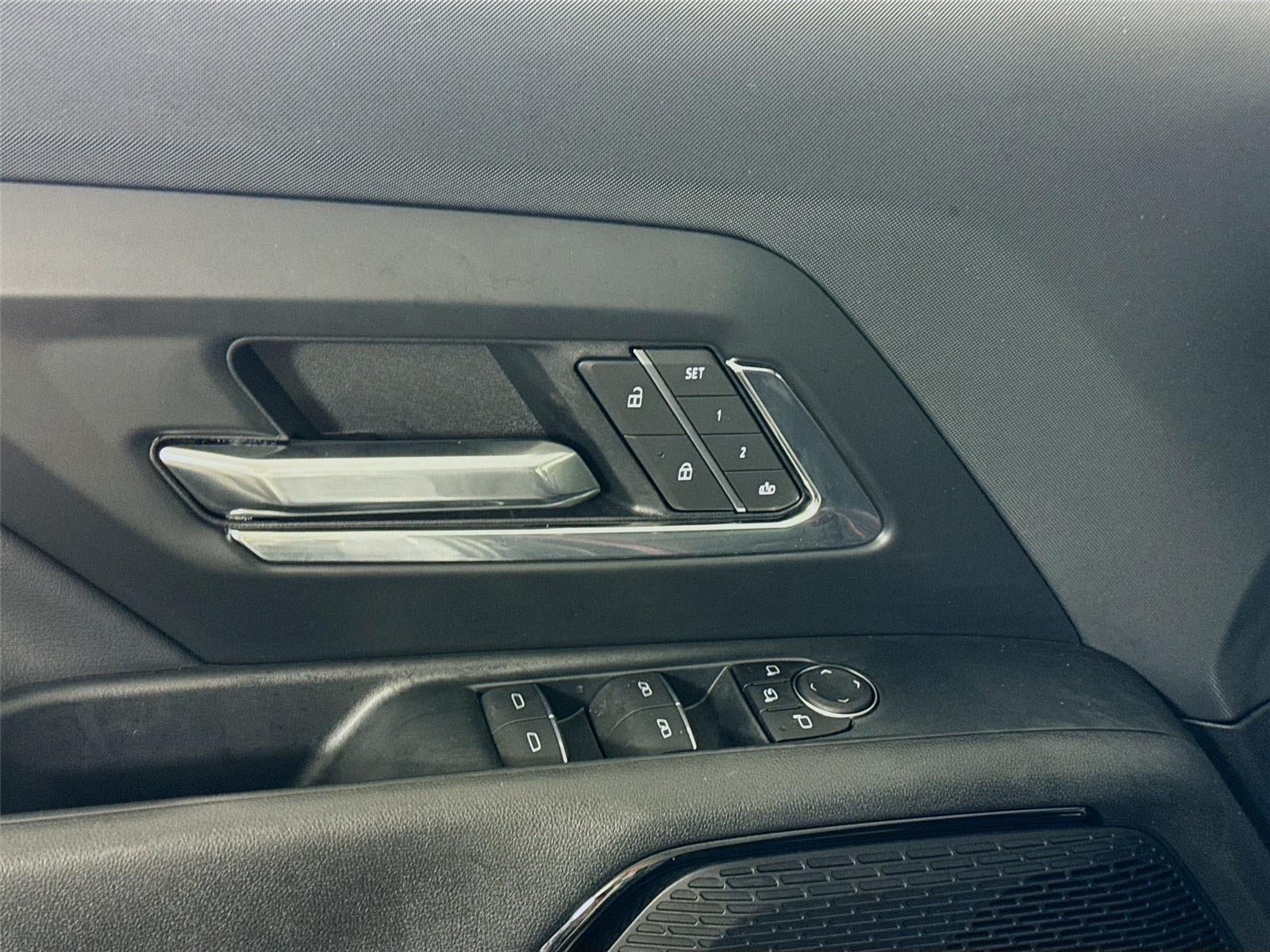 2025 Chevrolet Silverado EV RST