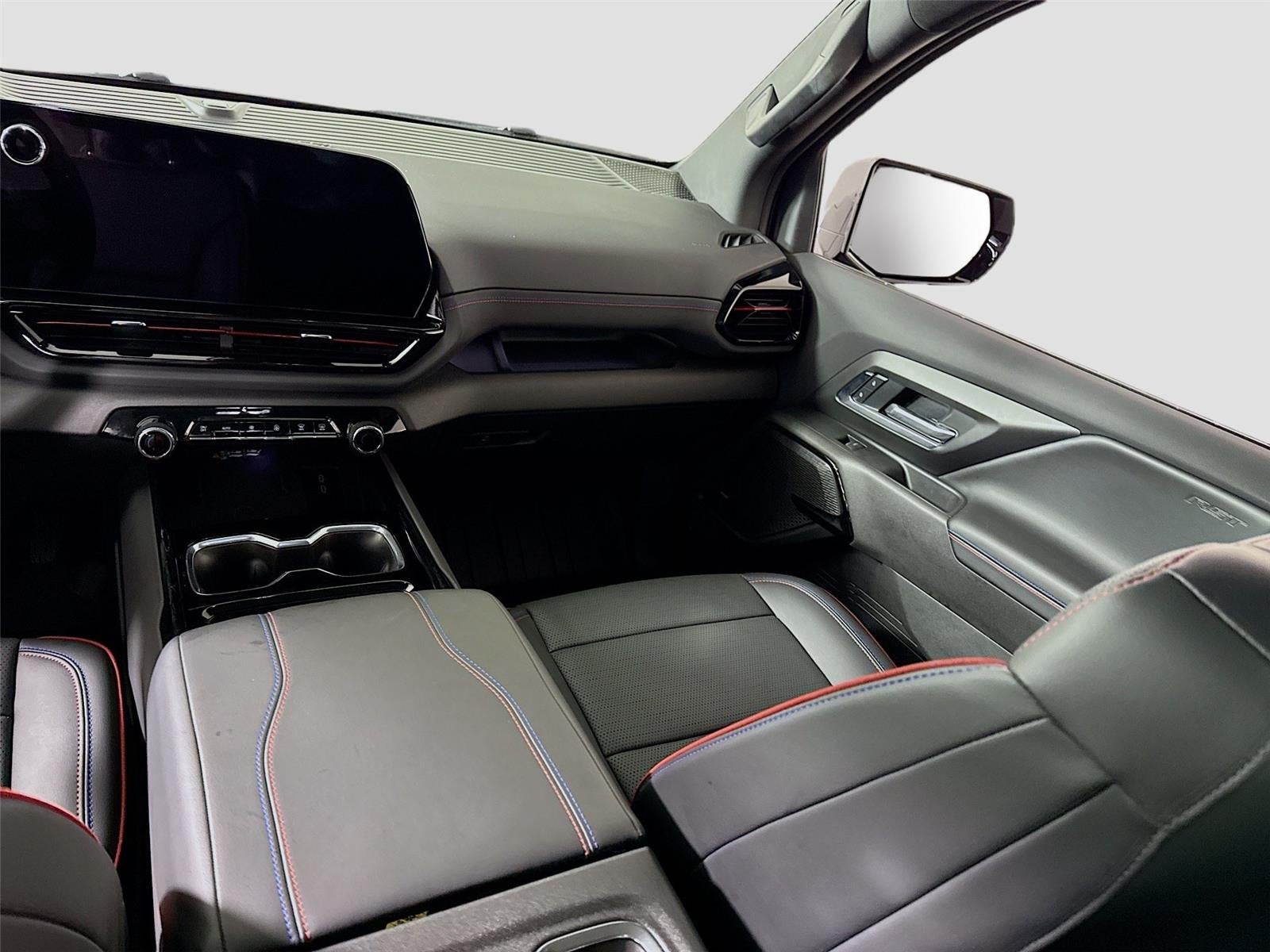 2025 Chevrolet Silverado EV RST