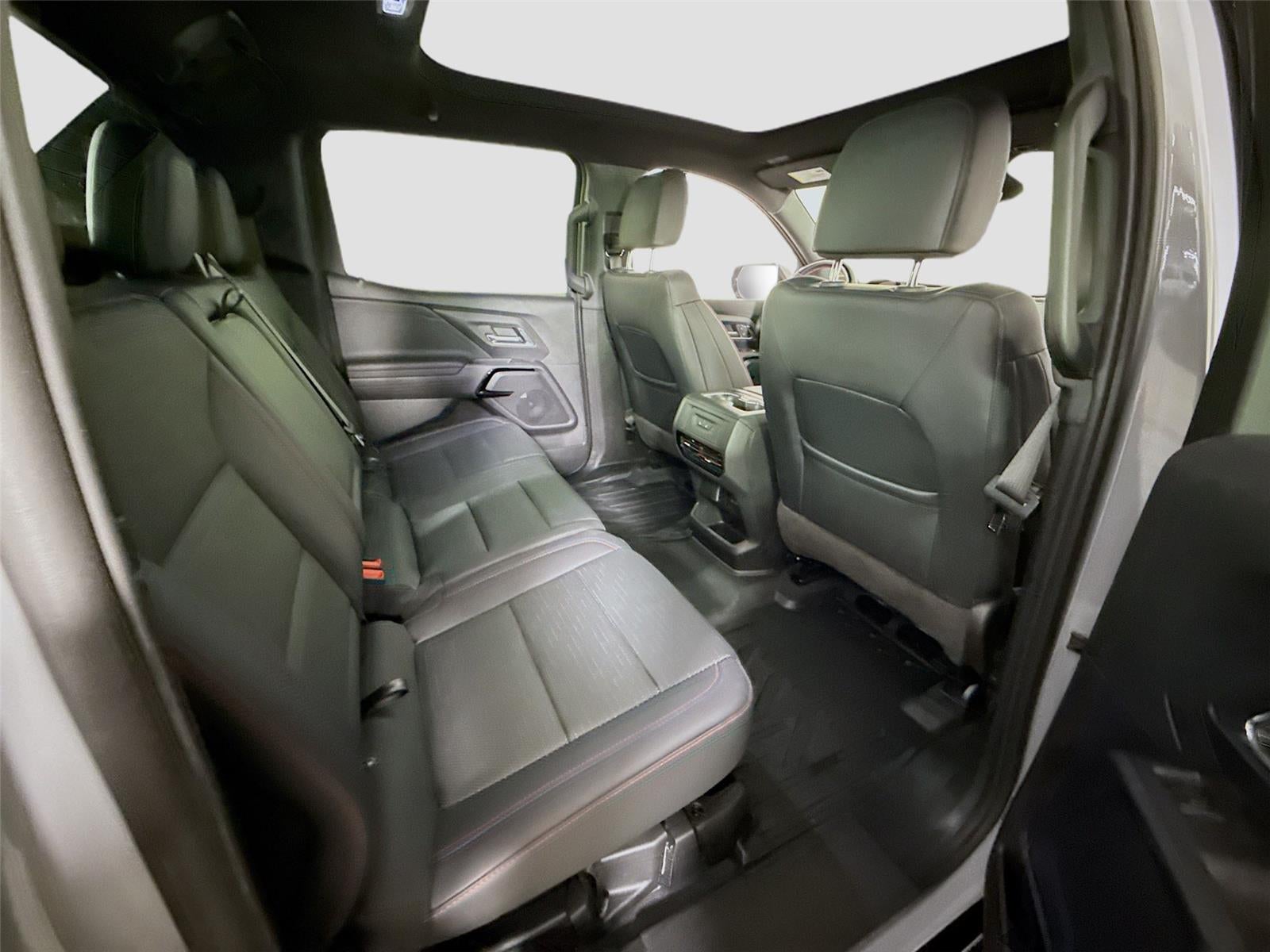 2025 Chevrolet Silverado EV RST