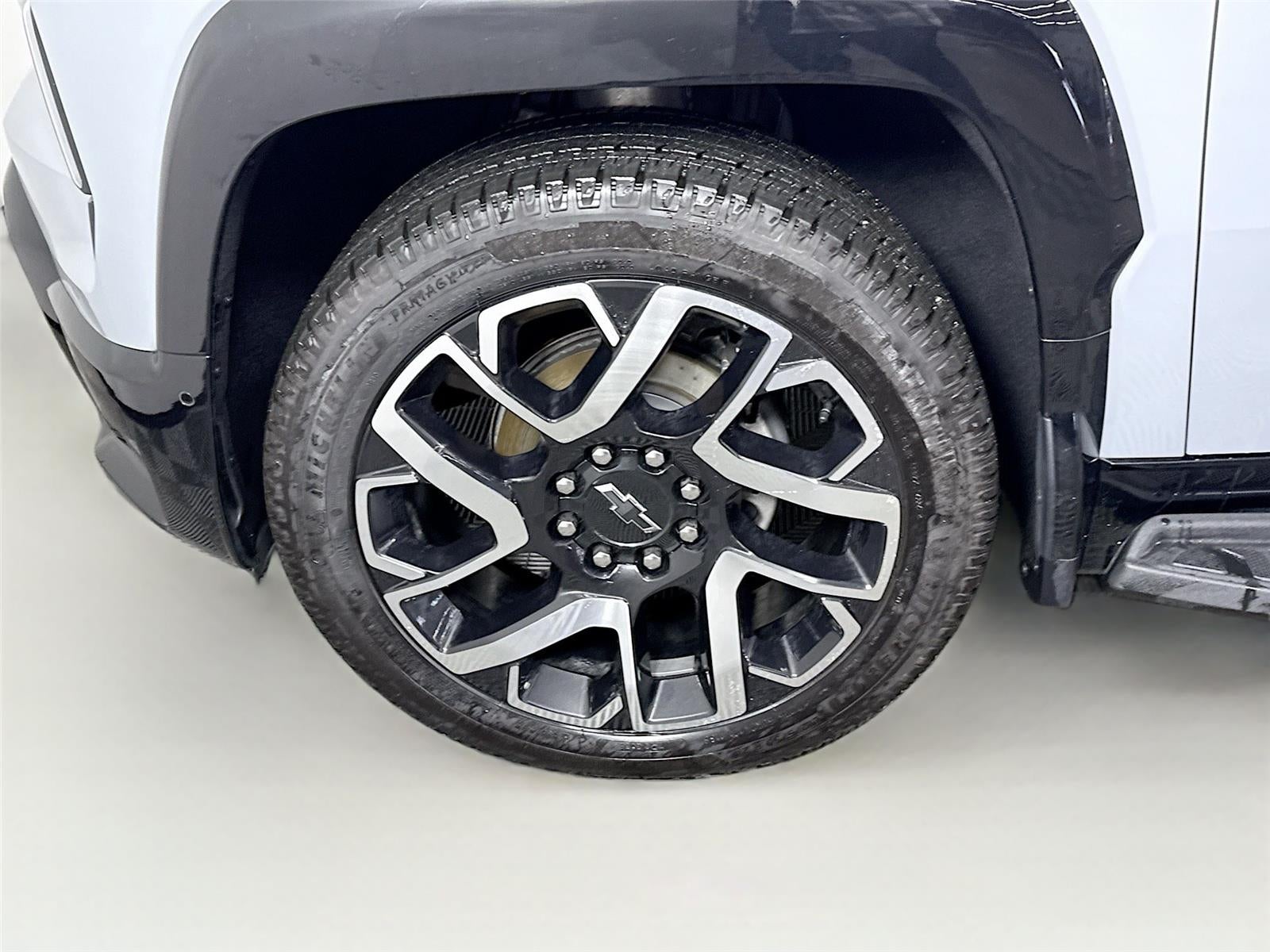 2025 Chevrolet Silverado EV RST