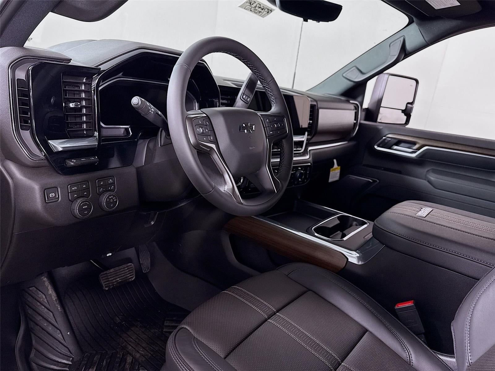 2026 Chevrolet Silverado 3500HD High Country