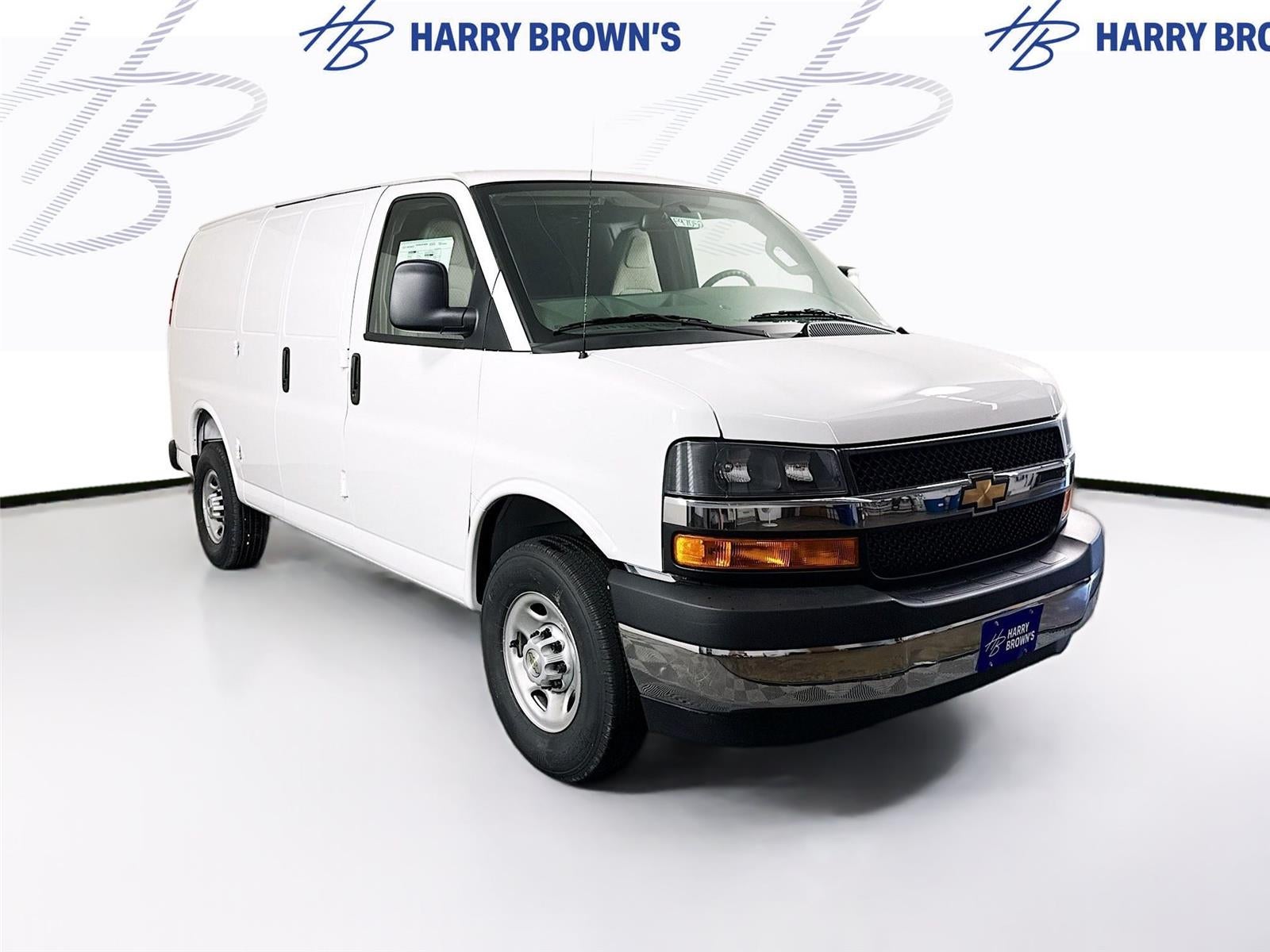 2026 Chevrolet Express Cargo Van RWD 2500 135
